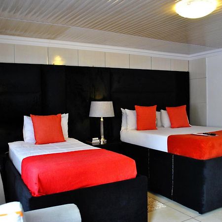 Lapologa Bed & Breakfast Tzaneen Exteriör bild