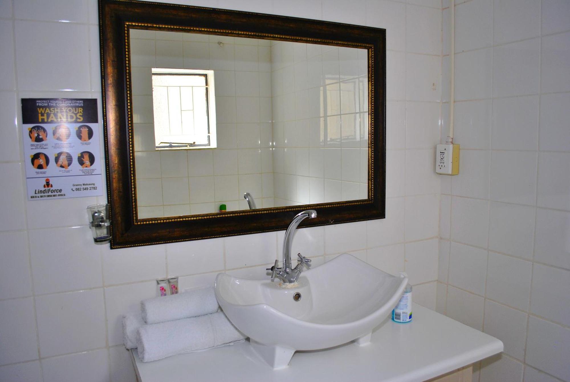 Lapologa Bed & Breakfast Tzaneen Exteriör bild